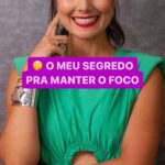 Nathalia Arcuri Instagram - Tá difícil lembrar e cumprir com suas metas? Comente EU QUERO que eu mando na sua DM um planner financeiro completo e gratuito pra te ajudar nessa missão 😎 “Mas, Nath, estamos em março, vale ainda começar um planner?!” Criatura, independentemente do mês, você ainda vai ter metas pra cumprir e contas pra pagar, certo? E pra conseguir lidar com as questões financeiras, seu cérebro sempre vai preferir caminhos mais fáceis. O planner é esse atalho 😱 Mas, claro, existem outras formas pra lembrar e focar na sua meta: 👉Tatuar na testa (brincadeira com um fundo de verdade 👀); 👉Fazer boletos pessoais. Defina um valor mensal para investir e comece a pagar seus boletos. Pode começar com pouquinho; 👉Dividindo seus sonhos com sua família e amigos que você sabe que vão te apoiar (e cobrar) pra você chegar lá! Agora volta lá no início da legenda e faz o que te pedi. Comenta aqui EU QUERO pra receber o planner e, finalmente, conseguir se organizar pra realizar seus sonhos mais selvagens! RAWR 🦁