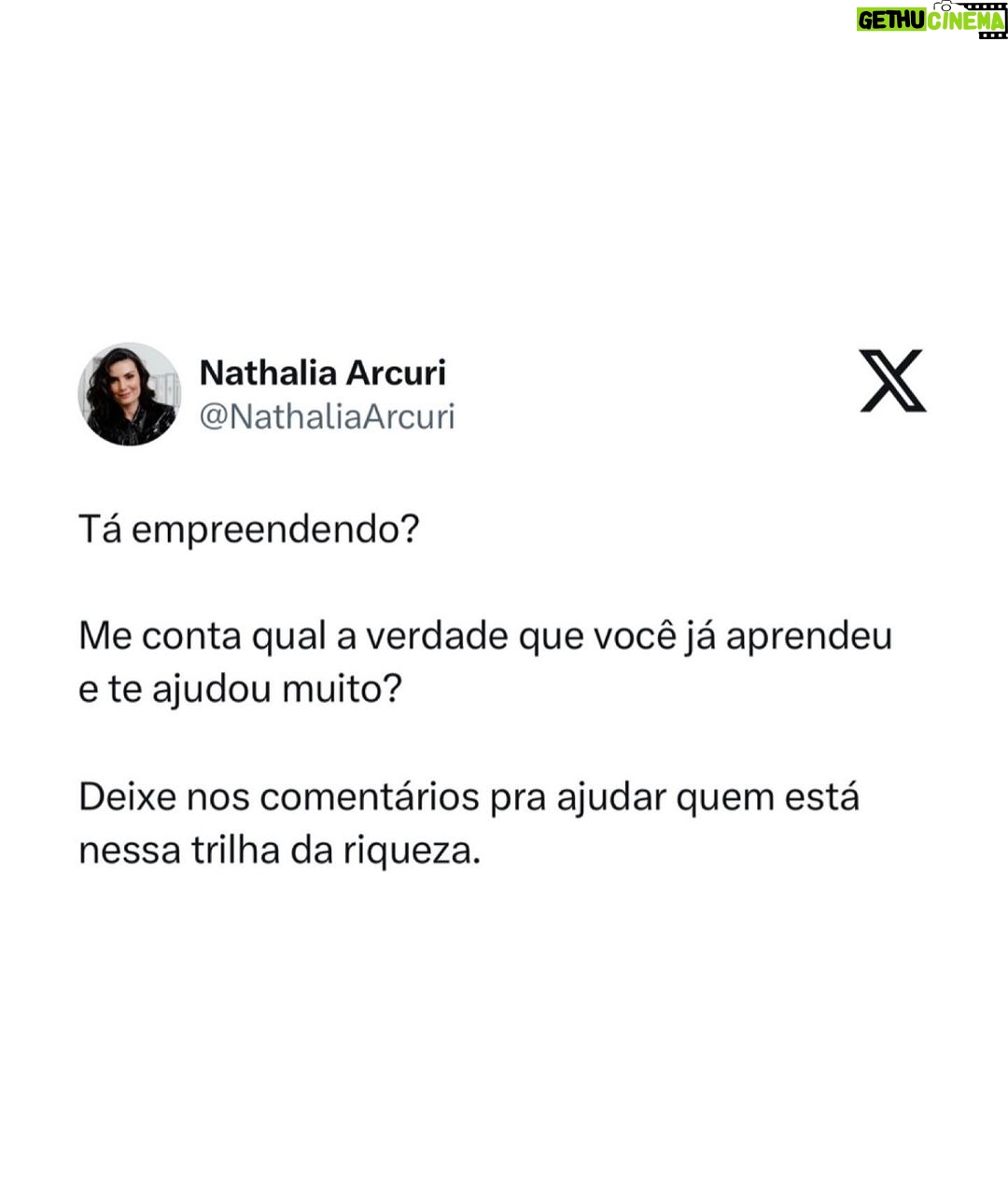 Nathalia Arcuri Instagram - Nossa, Nath! Mas tô só começando. Preciso realmente pensar nisso? Você está criando uma fonte de renda, lembre-se disso. É a sua empresa! É preciso profissionalizar ao máximo, ou vai se tornar apenas um passatempo caro. Segundo o relatório da Global Entrepreneurship Monitor (GEM) 2022, realizado pelo Sebrae e pela Associação Nacional de Estudos em Empreendedorismo e Gestão de Pequenas Empresas (Anegepe), 67% da população adulta estava envolvida com o empreendedorismo. Parte desse número são potenciais empreendedores, o que fez com que o Brasil ocupasse o 2º lugar nessa categoria, ficando atrás somente da Índia, no ano do relatório. Somos empreendedores natos 😎 Mas, claro, apesar do brasileiro ter essa alma de negócios, só a alma não sustenta uma empresa. É preciso adquirir conhecimento e aplicar no dia a dia pro empreendimento dar certo! DITO ISSO… Arrasta pro lado pra ver as 5 dicas que separei pra você, imprime, cola em todo lugar da casa pra não esquecer e já manda para as autônomas/autônomos MEIs e donas e donos de empresas que precisam ler isso👇