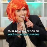 Nathalia Arcuri Instagram - Allah-la-ô, ô-ô-ô, ô-ô-ô é o bloquinho das cantadas financeiras passando no seu feed. A dica de investimento de hoje é no coração do crush ou da crush Sim, além de prof virei cupida das Me Poupeiras! e Me Poupeiros! nas horas vagas🫰 Tá, agora, falando sério... PRESTENÇÃO! Depois de investir e conquistar o crush, cuidado com o bolso pra não sair gastando o que não deve só pra impressionar, ein? Eu postei aqui duas listinhas de como gastar pouco nesse Carnaval: uma pra quem vai curtir o bloquinho e outra pra quem quer ficar tranquilo nesse feriado. Vale a pena voltar alguns posts pra conferir 🥳👯‍♀️ Já manda sua cantada favorita pra cheirosa ou pro cheiroso 😎