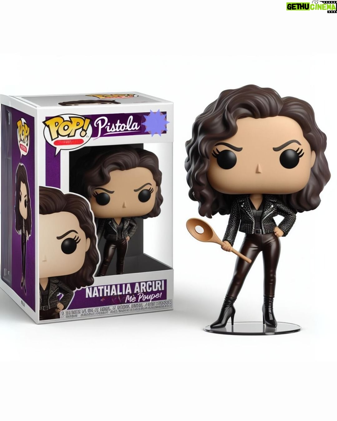 Nathalia Arcuri Instagram - E se eu fosse um Pop Funko? Os "Funkos" são esses adoráveis bonequinhos do universo nerd que se tornaram uma verdadeira sensação nas redes sociais nas últimas semanas, todos gerados com inteligência artificial. Qual ficou mais parecida: Versão pistola🔥 Versão fofa🥰