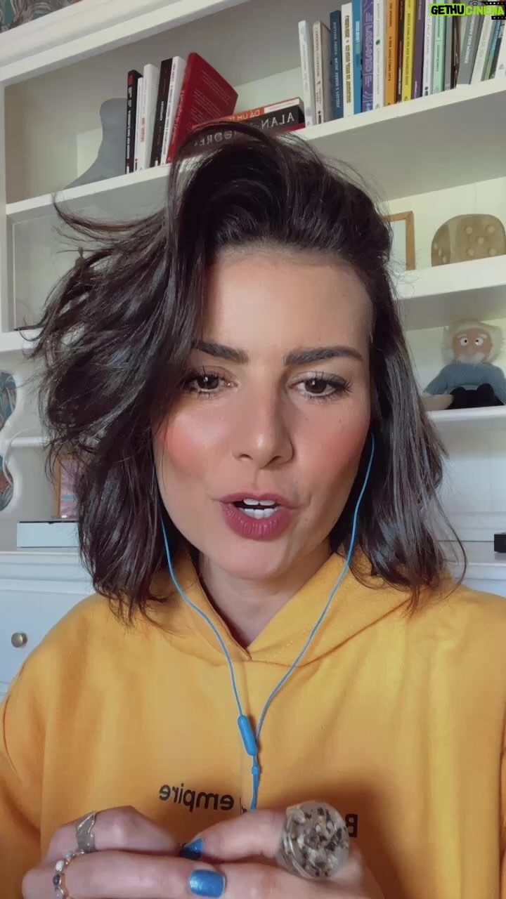 Nathalia Arcuri Instagram - As mentiras que me contaram sobre dinheiro. Devem ter contado pra você também…