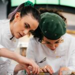 Nathalie Odzierejko Instagram - Un épisode spécial @topchefm6 est sorti sur ma chaîne à l’occasion des 15 ans de l’émission et de la nouvelle saison qui reprend le 13 mars ! J’espère que cette vidéo va vous régaler 🧑🏻‍🍳 Merci aux copains @maghla_ @shera @melococo @maxence et @jeromeniel d’avoir participé ! Merci à @stephanerotenbergofficiel d’avoir animé la plateau ! Et merci à nos chefs de brigade @justine_piluso et @danny_khezzar ❤️ Merci à notre jury d’exception @louloukitchen_ @osanchaise @mohamedcheikh_ @victmercier ✨ Et enfin merci à @hdrngnst pour la réal et le montage de ce gros projet !! Le rendu est fou ! nb: Alain est le roi de la pomme de terre incontesté. Photos @pierreaudric