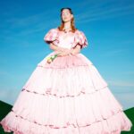 Nathalie Odzierejko Instagram - Série de photos prises en plein air avec la talentueuse @julie_michelet 🌷☁️⛰️ Coiffure @barthair Make up @rika_bitton Manicure @goodnailsonly_ Merci pour les prêts de tenues: @nocturne @loieistanbul @antic.tonic @r.l.eofficial @oziasparis @elipeacock @gillesasquin @seyitares @solenelescouet @amberambroseaurele