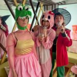 Nathalie Odzierejko Instagram - Le dernier vlog de notre voyage au Japon est en ligne! 1: matrixée dans ma capsule 2: 3 cafés gourmands en concert 3: un javelot de pomme de terre 4: mon poussin préféré 5: un picnic pas du tout champêtre 6: sailor chaise 7: voisin de dejeuner 8: photocall culinaire Merci encore @japanexperience_fr pour l’organisation de notre voyage, c’est inoubliable❤️ (collaboration non rémunérée) Japan