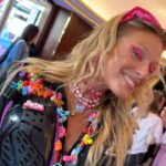 Nathalie Odzierejko Instagram - Hi Barbie!! Lâchez une pluie d’emoji roses dans les commentaires 💕💖💘🎀💞 (j’ai complètement adoré ce film) Barbie Land