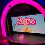Nathalie Odzierejko Instagram - Hi Barbie!! Lâchez une pluie d’emoji roses dans les commentaires 💕💖💘🎀💞 (j’ai complètement adoré ce film) Barbie Land