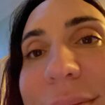 Nathalie Odzierejko Instagram - Et bon dimanche💕 ( … j’vais tout donner pour sauver les poumons d’ @anthony_colette 🫁, vous avez suivi notre live twitch hier ? )