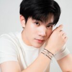 Nattawat Jirochtikul Instagram - อัพเลเวลความปังในทุกด้าน สร้อยข้อมือที่ไม่มีไม่ได้ @ravipajewelry 🙏🏻🙏🏻 โฟร์ทมีแล้ว ทุกคนมีรึยาง🥰 #ravipa #ravipajewelry #ravipareminder