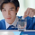 Nattawat Jirochtikul Instagram - เฟรชชี่ทั้งปี 1 มหาลัยและเฟรชชี่เรื่องจัดฟัน น้องใหม่หัดใช้เม็ดฟู่น่ะ ชวนมัมหมีที่จัดฟันหรือใช้รีเทนเนอร์แบบโฟร์ท อยากชวนคุยกันหน่อยว่าใช้แล้วเป็นไงบ้าง โฟร์ทใช้เม็ดฟู่ก็เลยกล้า ชิด ชิด ชิด......💙🤍💚 #ฮะโหลโบ๋นี่โก๋เอง #เม็ดฟู่คู่รีเทนเนอร์ #ชีวิตวุ่นๆวัยรุ่นจัดฟัน