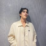 Nattawat Jirochtikul Instagram - Officially 19 //searching for @munmuang.ig 's mom