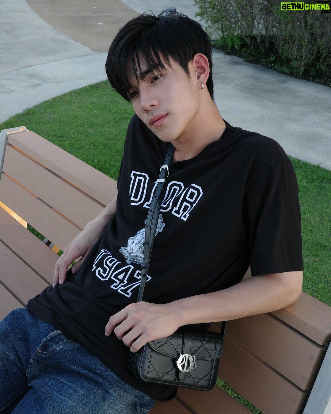 Nattawat Jirochtikul Instagram - @dior #DiorSummer24