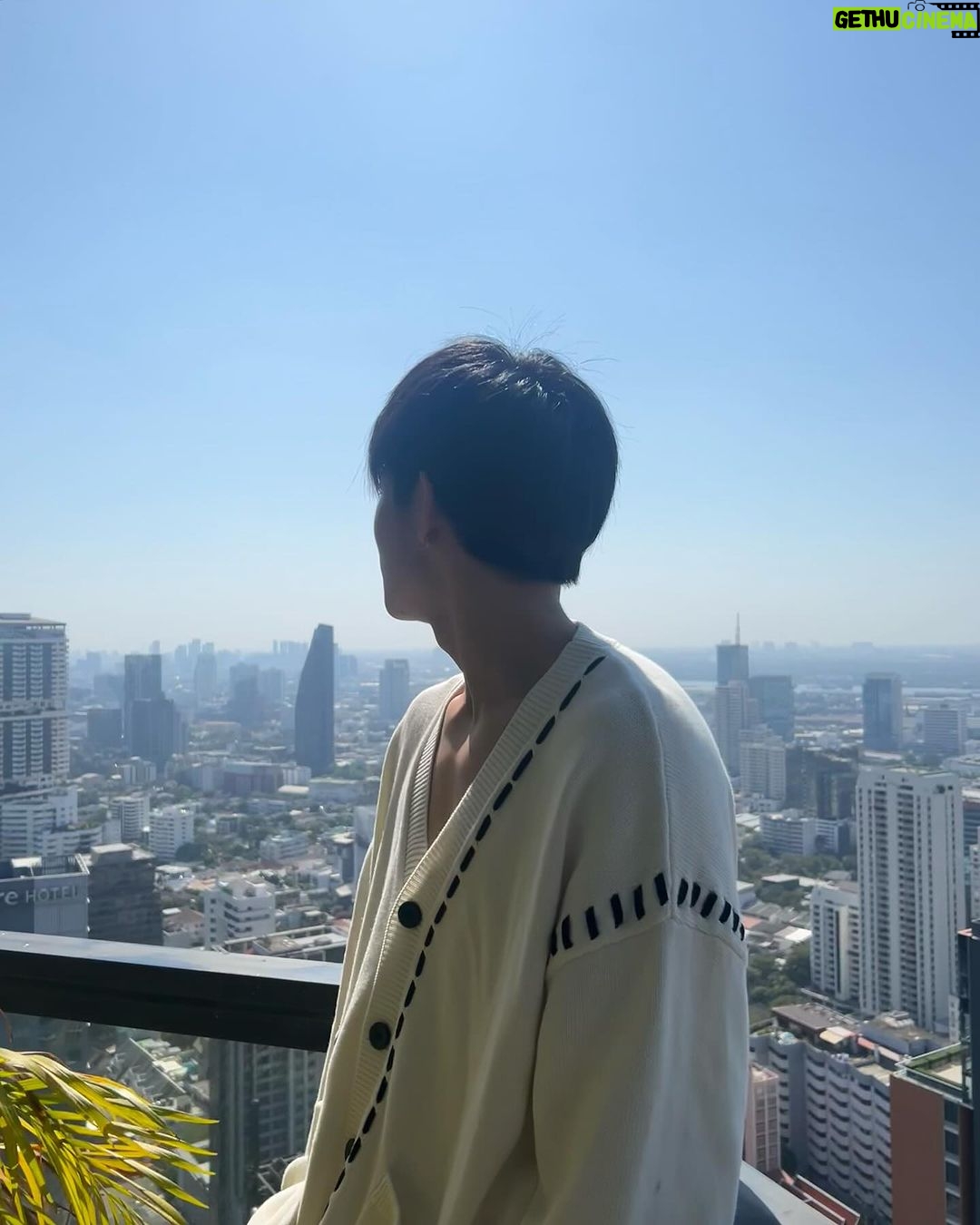 Nattawat Jirochtikul Instagram - Morning