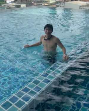 Nattawat Jirochtikul Instagram - Relax ~~