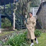 Navya Nair Instagram - In Kodaikanal’s frosty ballet, whispers of winter weave tales through ancient pines. Nature’s lullaby orchestrates a serenade, where time pirouettes in the hush, unveiling the poetry of your much-awaited sojourn… Clicks @amal_ajithkumar #kodai #withmytribe #loveeveryone #peace #happiness