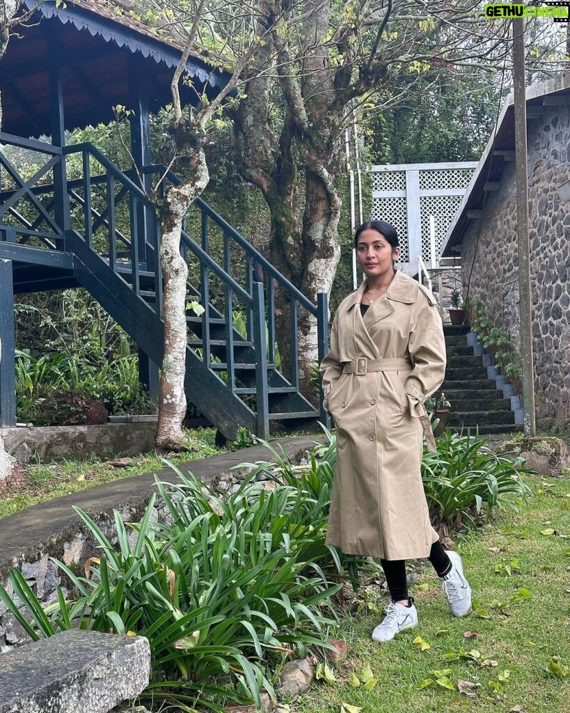 Navya Nair Instagram - In Kodaikanal’s frosty ballet, whispers of winter weave tales through ancient pines. Nature’s lullaby orchestrates a serenade, where time pirouettes in the hush, unveiling the poetry of your much-awaited sojourn… Clicks @amal_ajithkumar #kodai #withmytribe #loveeveryone #peace #happiness