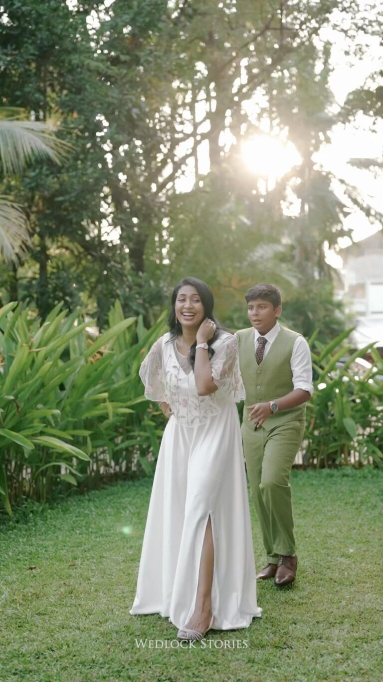 Navya Nair Instagram - There is this boy who holds my heart and he calls me MOM .. Venue @thecroftcochin.in Event @wenyu_events Catering @alacartecaterscochin Costume @the_drape_studio Makeup @makeupby_nami_ Video @wedlock__stories Return gifts @mannequinstories.gifts