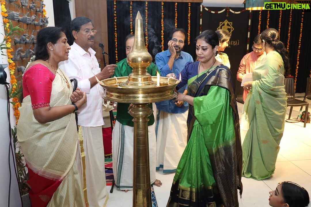 Navya Nair Instagram - Grateful as Maathangi celebrates its 1st anniversary! Thank you, Almighty, for this memorable moment. Here’s to a journey dedicated as an institution that serves as an eye-opener, guiding students towards the realm of art. 🎓🙏 #MaathangiAnniversary #EducationExcellence” #bharatanatyam #danceislife #mystudents