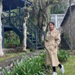 Navya Nair Instagram - In Kodaikanal’s frosty ballet, whispers of winter weave tales through ancient pines. Nature’s lullaby orchestrates a serenade, where time pirouettes in the hush, unveiling the poetry of your much-awaited sojourn… Clicks @amal_ajithkumar #kodai #withmytribe #loveeveryone #peace #happiness
