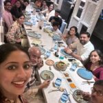 Navya Nair Instagram - Bday pics with my loved ones ❤️ Swipe left The final pic is the surprise cake by @themistledough by my dear jabeen , she named it kalpataru the wish tree , it had small golden balls which i had to break with the cute miniature hammer and read the wishes from my loved ones .. I am more than happy .. sometimes i wonder , do i reqlly deserve all these love ??? Gratitude to almighty !!! #mypeople #truelove #guruvayurappan #bday #happymoments
