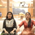 Navya Nair Instagram - ഹാപ്പി പെണ്ണുങ്ങളുടെ ഡേ 🤗🤗🤗 ഞങ്ങളുടെ ഈ ഗോഷ്ടികൾ ഇന്നത്തേക്ക് മന്നിച്ചിടൂ അണ്ണാച്ചിമാരെ.. നിങ്ങൾ മന്നിച്ചാലെ നമുക്ക് മിന്നിക്കാൻ പറ്റൂ.. ഈ കണ്ടന്റുകൾ കണ്ടുപിടിച്ച കവിത ആണെന്റെ ഹീറോയിൻ.. Costume @madebymilankochi Make up @reenuchandramukhi #bestie #friendshipgoals #happy7thyearamukthika #relativesandbesties #alwaysloveyoupenne