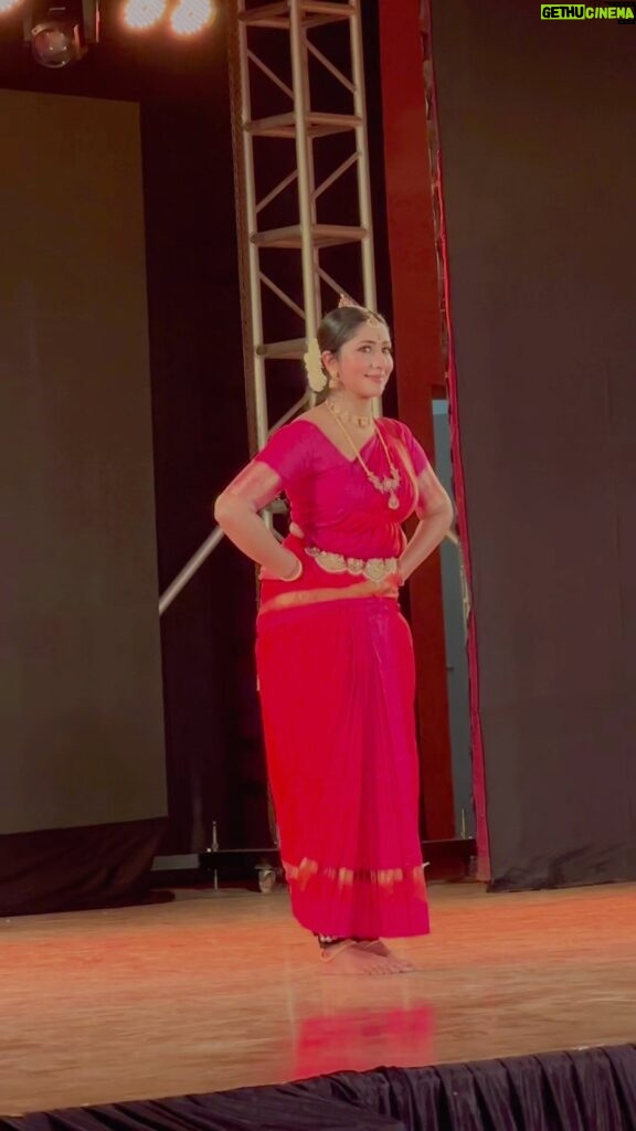 Navya Nair Instagram - Dance ,when you are broken open , Dance , if you have torn the bandage off , Dance in the middle of fighting , Dance in your blood … #lethimwhoiswithoutsincastthefirststone