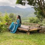 Navya Nair Instagram - Life becomes instantly more beautiful when ones heart is in sync with nature and music. Moments from when @navyanair143 visited The Mudhouse. 📍 @themudhousemarayoor 📸 @salmanmxhd . . . . . . . #keralatourism #keralagram #malayalammovie #wabisabi #airbnb #boutiquehotel #navyanair #malayalamcinema #gardenlove #naturegram #indiatravel #indiatravelgram #landscaping #westernghats #offbeatindia #airbnbsuperhost #keralatrip #monsoon #malayalamactress