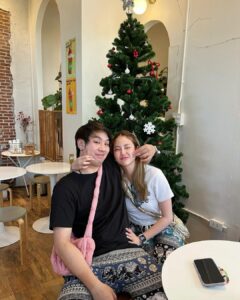 Nawat Phumphothingam Instagram - Hohoho~ 𝓒𝓱𝓻𝓲𝓼𝓽𝓶𝓪𝓼 or kiss me? 🎄🦌🛷✨
