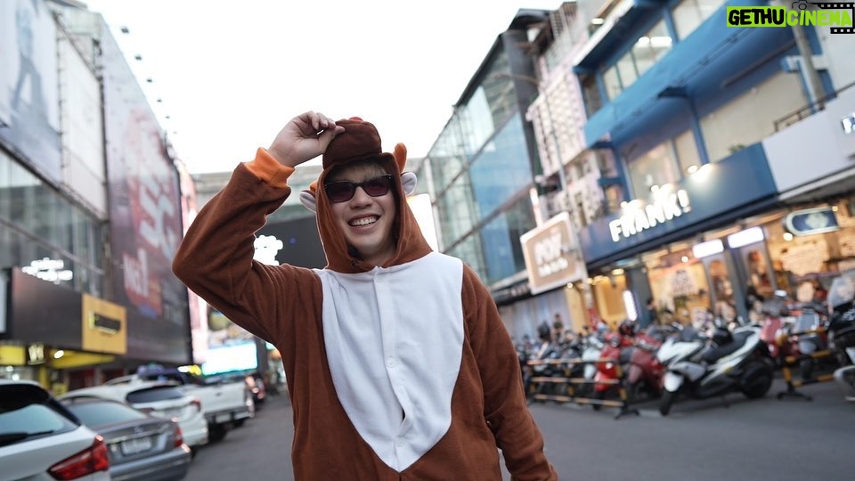 Nawat Phumphothingam Instagram - จ๊ะเอ๋🦌
