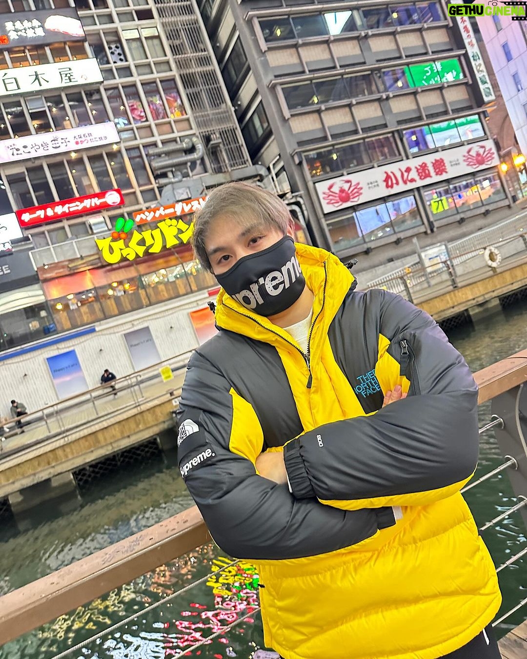 Nawat Phumphothingam Instagram - โอซาก้า นั้นซ่าจริงๆ 🥴💥 Osaka