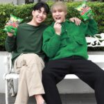 Nawat Phumphothingam Instagram – ก๊อกๆๆ ทุกคนฟังทางนี้ ไวท์กับม่อน ชวนทุกคนมาร่วมสร้างเทรนด์ใหม่ ถ่ายภาพให้สนุกซ่ามีสีสันไม่เหมือนใครกับสองสแน็กคู่ใจ “เทสโต” และ “แฟนต้า” 
มีสิทธิ์ลุ้นเป็น 15 ผู้ชนะ ร่วม Exclusive Event กับ ปอนด์-ภูวินทร์ มาร่วมสนุกกันเยอะๆนะทุกคน 

รีบเลย! แค่โพสต์ภาพ ไอเดียเก๋ๆ สนุกซ่าในแบบของคุณ ใต้โพสต์กิจกรรมบนเพจ Fanta Thailandโดยมี “แฟนต้า” รสชาติใด ขนาดใดก็ได้ และ“เทสโต”รสเอ็กซ์ตร้าโนริสาหร่ายในภาพไอเดียเก๋ๆ
พร้อมติด #ภารกิจคู่ซ่าแฟนต้าคู่เทสโต

ร่วมสนุกได้ตั้งแต่วันที่ 1 – 18 มิถุนายนนี้
อ่านรายละเอียดเพิ่มเติมได้ที่ Facebook Fanta Thailand 💚

#Tasto #ภารกิจคู่ซ่าแฟนต้าคู่เทสโต
