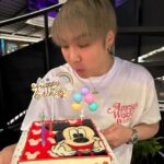 Nawat Phumphothingam Instagram – 28 ถือว่าแก่ยัง 🎂😙🤙🏻