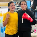 Neeru Bajwa Instagram - I was running today … usually no one joins me at 6am… then I heard that sound of vigourus boxing, this young girl came to me.What a beautiful start to my day to see this this strong girl training for the finals. All the best @anjali__jangra__ 💕👏🔥 #punjab #nationals #finals. This to me is #empowering 💪🏾