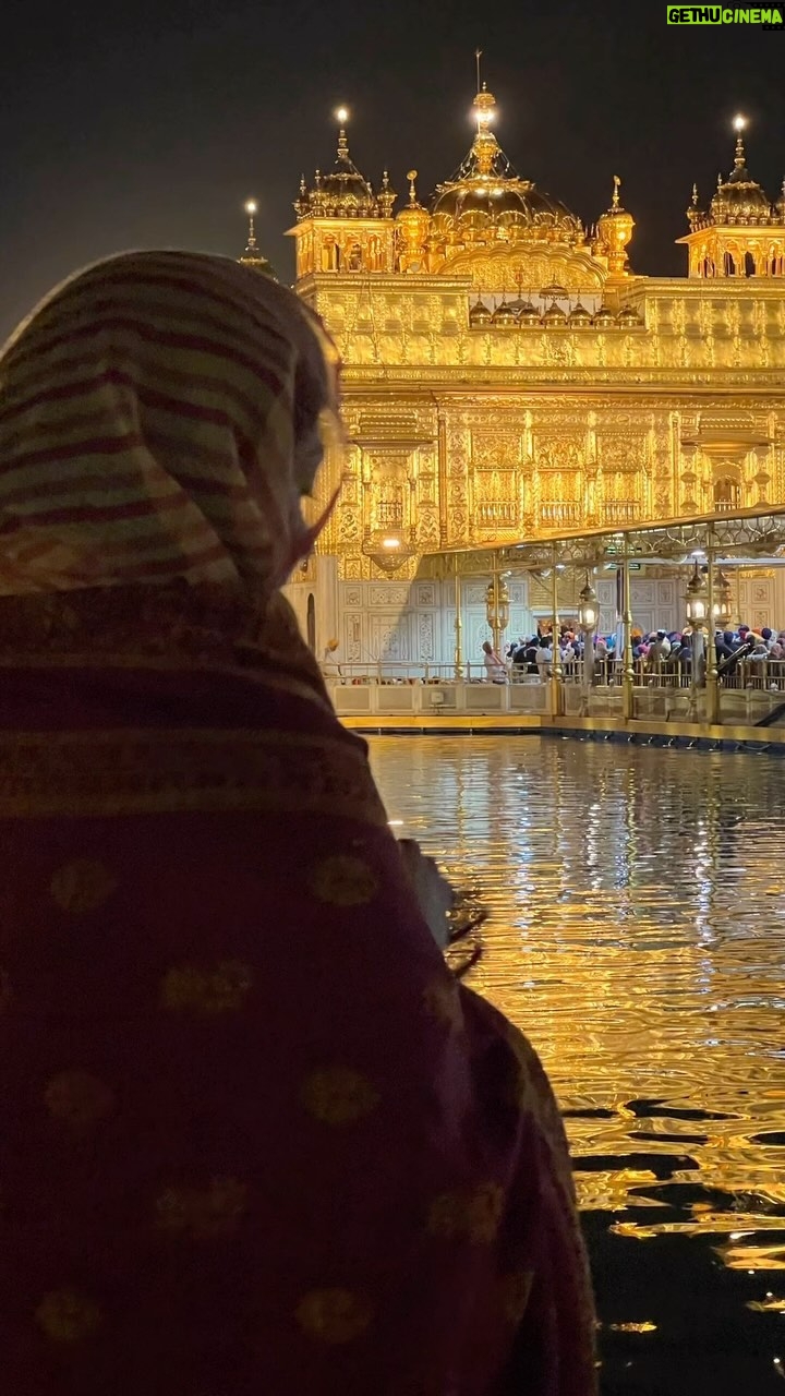 Neeru Bajwa Instagram - #shukranaguruji🙏 …. #ilovemylife 🙏🏼