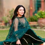Neeru Bajwa Instagram -