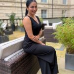 Neeru Bajwa Instagram – To thine own self,be true.