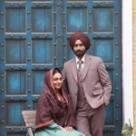 Neeru Bajwa Instagram - #shayar #april19 … #satta #seero #lovestory @satindersartaaj 📸 @itskrajofficial