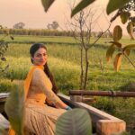 Neeru Bajwa Instagram - 💛 it’s almost impossible to watch the sunset and not dream.