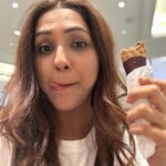 Neeti Mohan Instagram - Highlights Jan 2024 📸 Extensive travel and concerts, Mom’s 70th, Visit to Kamakhya Temple Guwahati, 75th Republic day celebrations 🇮🇳 and making Aryaveer experience his first live orchestra at the Mini Maestros @firdausorchestra Dubai . Heart is full 🫶🏻