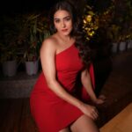 Neeti Mohan Instagram - Mood check ❤️