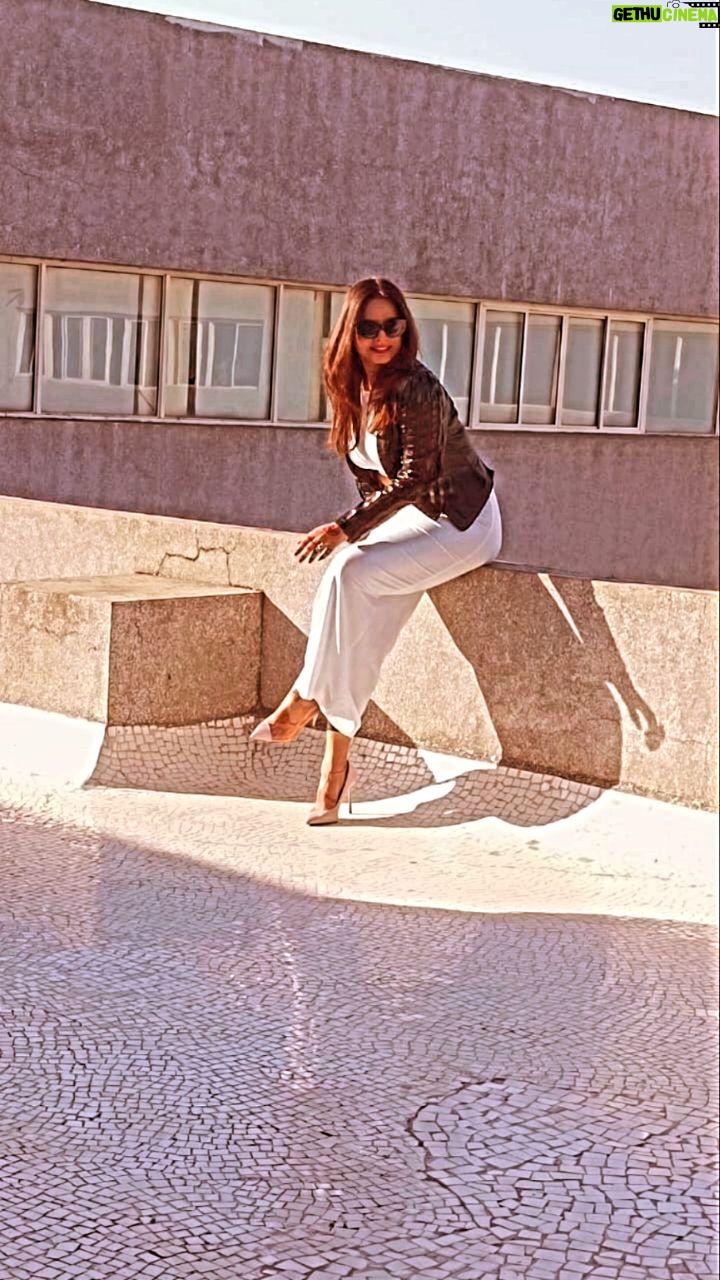 Neetu Chandra Instagram - I love myself.. I love the way I live.. I love the way I make mistakes and then rectify it.. I love the strength I have to be humble, down to earth, polite, and still be firm.. I love my life. I love people.. I love the way I adore him.. I love everything about myself because I created today s me.. Confident, sensitive, artistic, soulful, loving and humanity as my priority. I Love you Neetu ❤️ You are mine ♥️ you can take away everything from me, but you can't take me away from me.. I am mine ♥️ #spreadlove #positivity #smile #laughter #Umraojaanada on a roll.. #laugh and laugh.... and manifest happiness ♥️♥️♥️