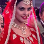 Neetu Chandra Instagram - Incredible dance performance on Time Square New York !!! @nituchandrasrivastava you nailed it !! @meit23shah & @rajeev.goswami good luck for the show looking forward. Lead actress @nituchandrasrivastava Hair Makeup styling @iamnighatkhan Pictures and video @flashbrushproduction : : : #makeupartist #makeupforshooting #bollywoodsongs #bollywoodstyle #bollywooddance #makeupartistsworldwide #celebrity #celebritystyle #fyp #fypシ #viral #instalike . Times Square, New York City