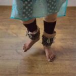 Neetu Chandra Instagram - On a positive note 😀 any kind of physical activity which keeps you fit, healthy and you love doing it is essential! I am in dance mode now a days😊 What's yours ? #fitnessgirl #Biharigirl #kathak I love the process of my prep towards "UMRAO JAAN ADA" on stage.. this year in USA 🇺🇸 Hardwork has no alternative... I am GRATEFUL, I get to work hard and harder 🙏😊