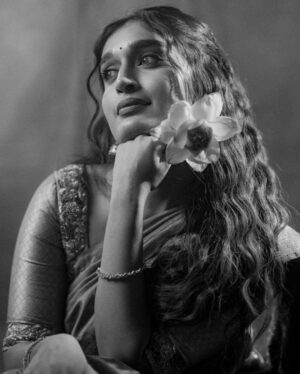 Niharika Nm Instagram - Okay now just have to find one groom👀 

Wearing @warpnweftbysagrikarai 
Shot by  @sairaj_prashant_parab 
MUA @skinbysakhshi 
Hair @vhairforu
