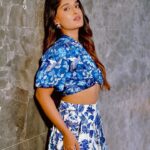 Niharika Nm Instagram – All these romantic Bollywood songs, nobody to sing to only 🙂

Wearing @thedashanddot 
Shot by @urvishpatel.in 
MUA @skinbysakhshi 
Hair @jyoti.mandre_makeover