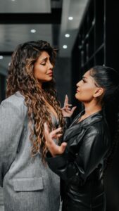 Niharika Nm Instagram - The only way to settle things 😡✂️🤛 @priyankachopra @mynykaa @anomalyhaircare #NykaaxAnomaly #Collab Location: @tajlandsend 🎥 @vivianambrose ❤️