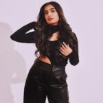 Niharika Nm Instagram - Don’t talk to me before 10am. Wtf do you think I am, a morning person?✨ 📸 @arifminhaz 💄 @makeupbyshravyashetty