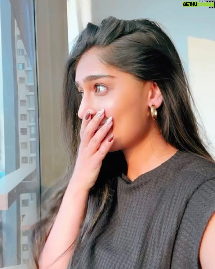 Niharika Nm Instagram - Hello Mumbai! Sorry, hello HOME!🥺 I MAYYYY have moved 🫢 Mumbai - मुंबई