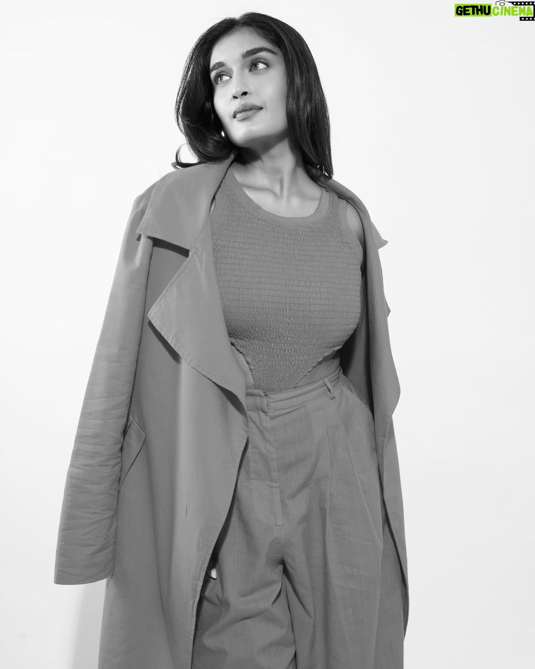 Niharika Nm Instagram - I’ve found my theme song guys 😂 📸 @sairaj_prashant_parab MUA @skinbysakhshi Hair @vhairforu Styled by - @harshitadaga01 Outfit - @stylemati Shoes - @tiesta.shoes Assisted by - @thenehaksharma
