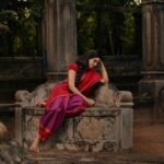 Nikhila Vimal Instagram - ✨✨✨ Photography & post production @plan.b.actions @jibinartist Styling - @Styledbysmiji Makeup - @femy_antony__ Outfit- @cliosilk Jewellery- @sangeetagoldanddiamonds Camera team @dayonphotos @abishek_ps @nijunair_
