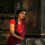 Nikhila Vimal Instagram - ♥️ Photography & post production @plan.b.actions @jibinartist Styling - @Styledbysmiji Makeup - @femy_antony__ Outfit- @cliosilk Jewellery - @sangeetha916gold Camera team @dayonphotos @abishek_ps @nijunair_